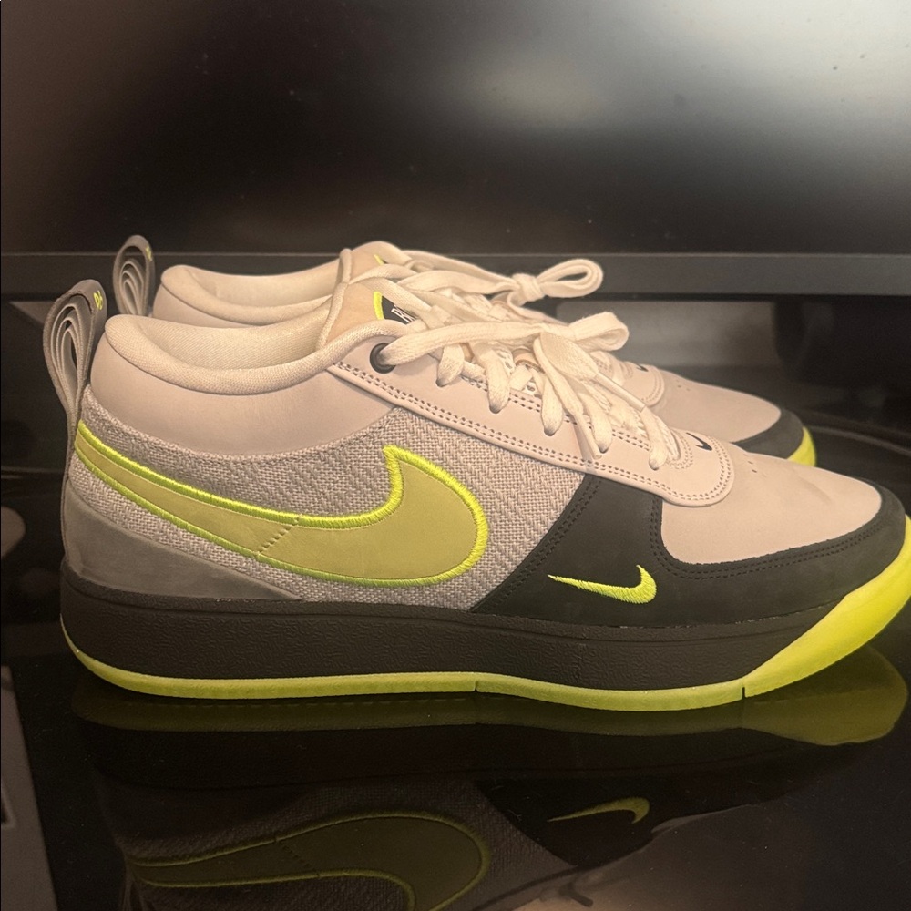 Nike Book 1 95 - Picture 3 of 7